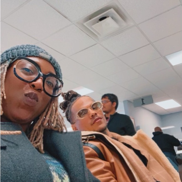 Meet your Posher, Broderick - Picture 6 of 6